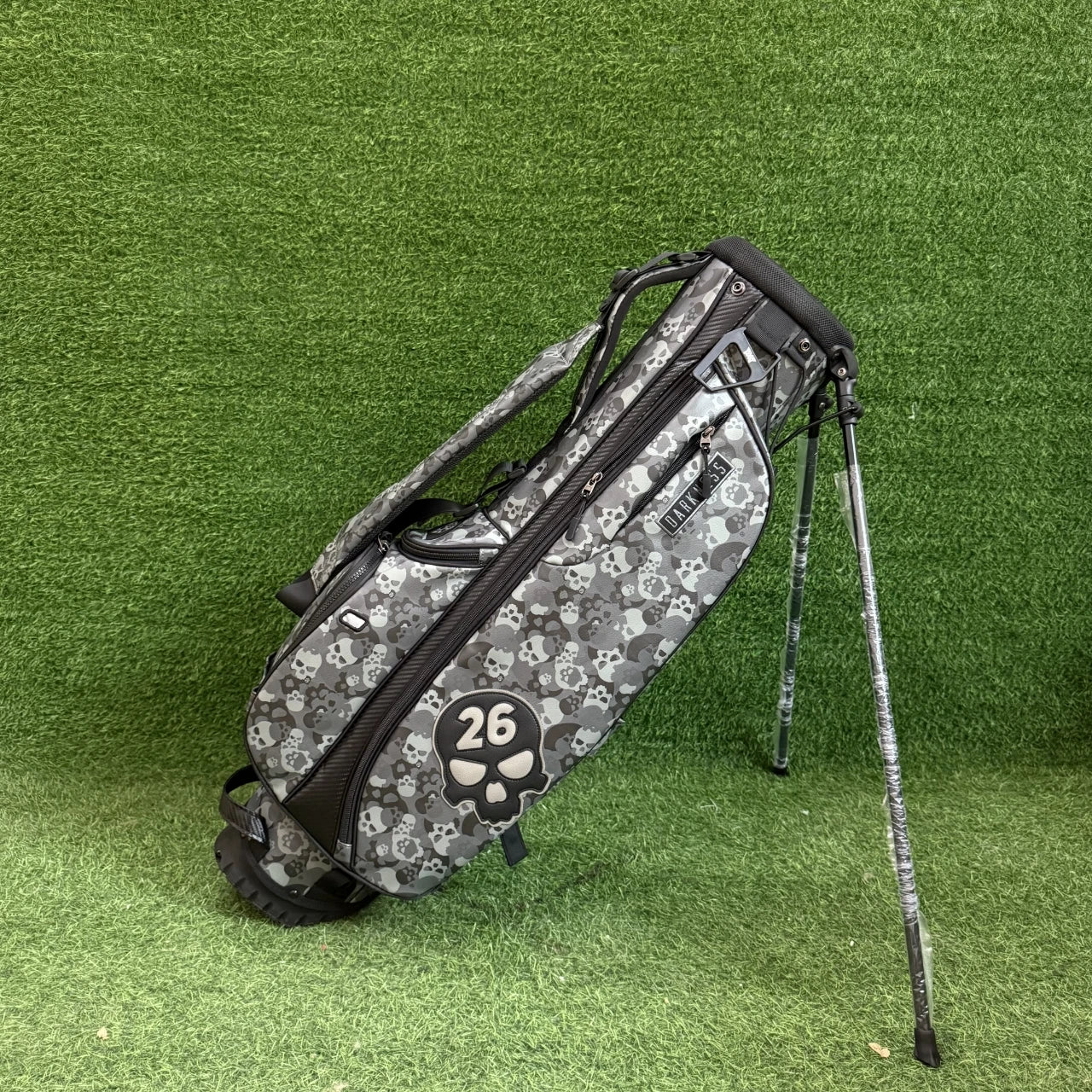 "Skulled" Golf Bag
